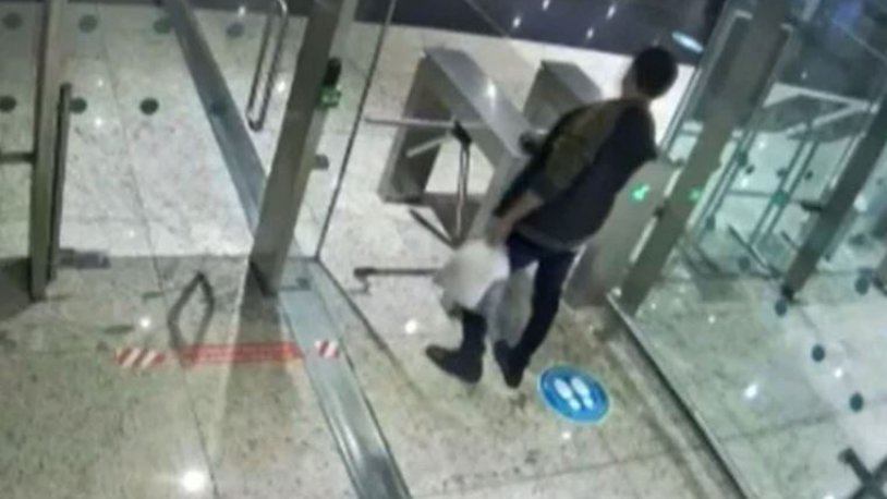 Midesindeki kokain patladı... Uyuşturucu kuryesi, İstanbul Havalimanı'nda öldü