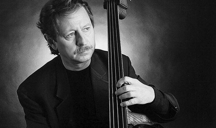 Ünlü müzisyen hayatını kaybetti