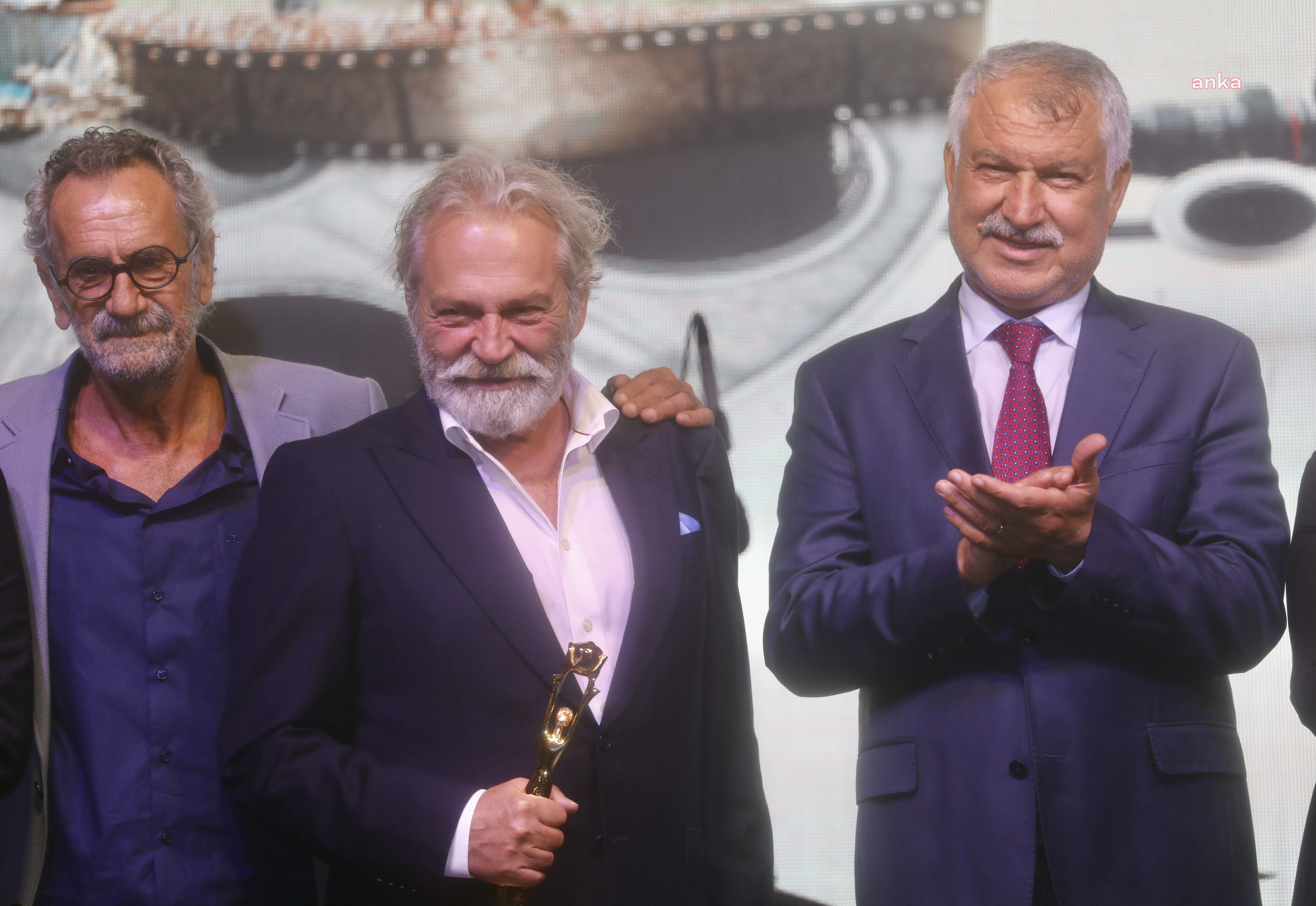 Altın Koza'da Onur Ödülleri verildi