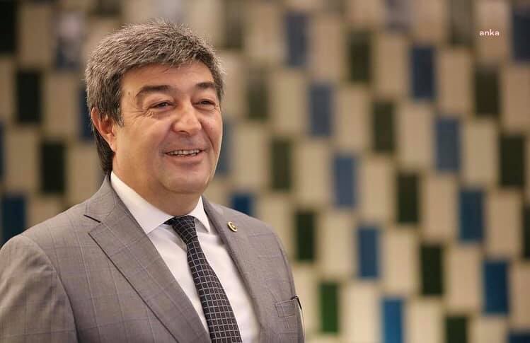 İYİ Partili Dursun Ataş'tan “ulaşıma zam' tepkisi: "Milleti kandırmaktan vazgeçin"