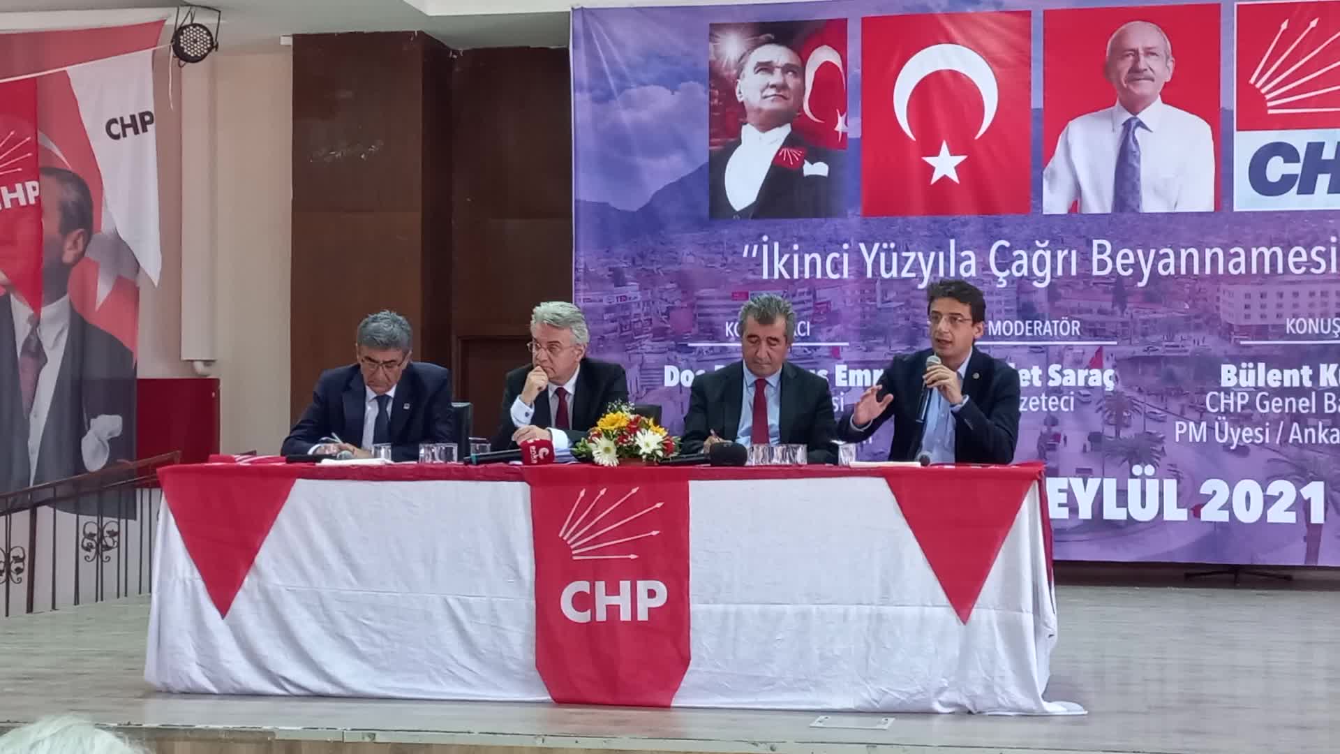 CHP’li Emre: “Türkiye'ye giydirilen deli gömleğini yırtacağız”