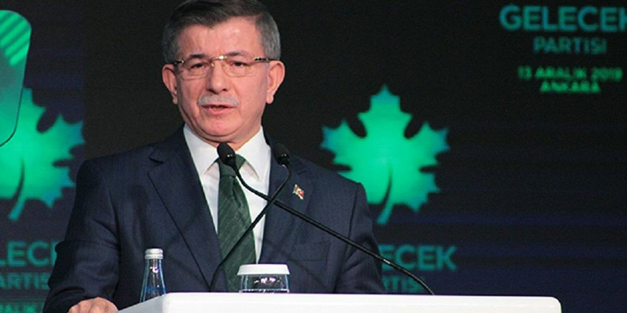 Bahçeli'yi böyle eleştirdi: "Donuk bir yüz nefret dolu bir söz..."