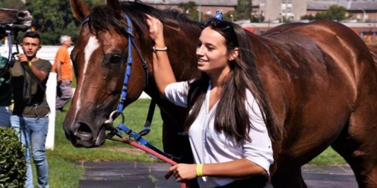 Veliefendi Hipodromu'nda talihsiz kaza: Kadın binici Ezster Jeles hayatını kaybetti