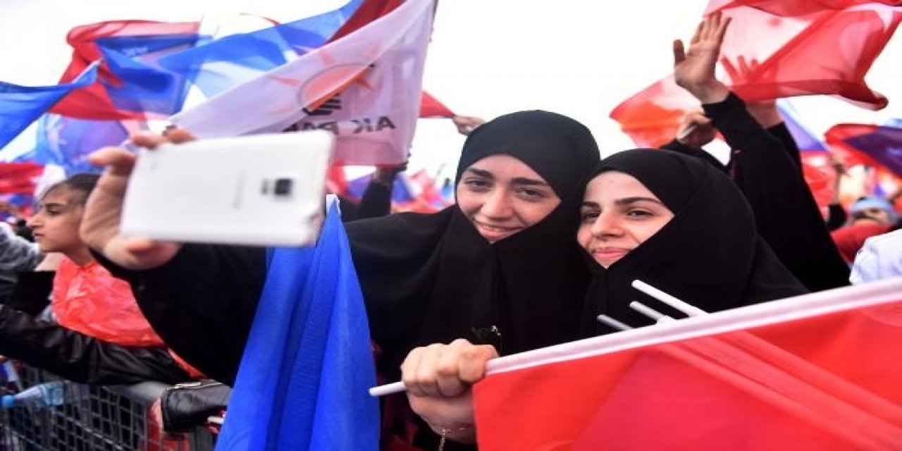 Fehmi Koru: AK Partililer de artık o tehlikeli soruyu soruyor: "AK Parti giderse ne olacak?"