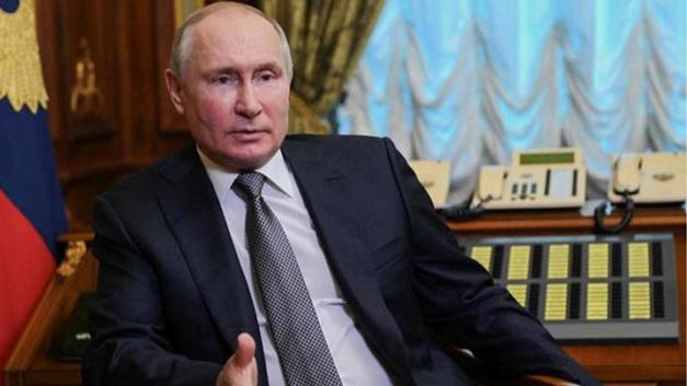 Putin’in partisi zafer ilan etti