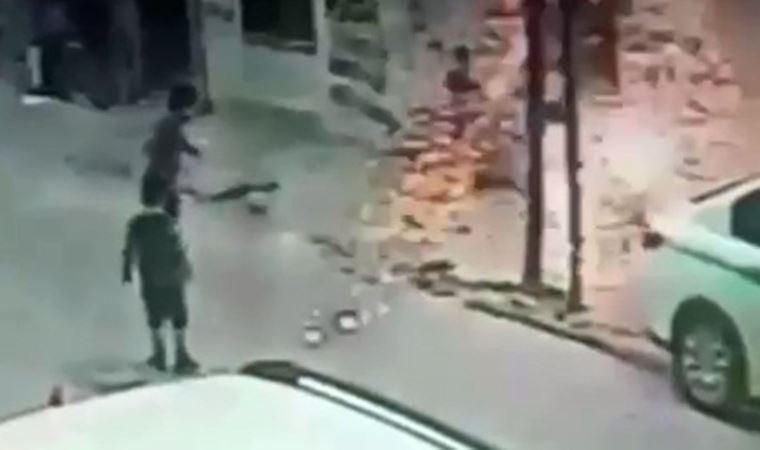 Facianın eşiğinden dönüldü! Sokakta oyun oynayan çocuk kabloya asılınca...