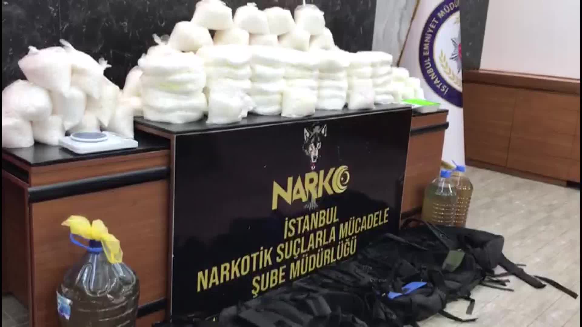 İstanbul'da kilolarca uyuşturucu ele geçirildi