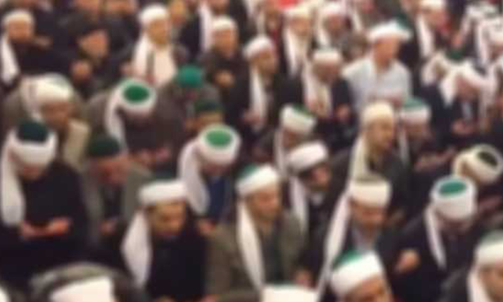 Barış Terkoğlu dehşet veren satırları aktardı! Cesedin üstünde göbek atan tarikat: 'Başına 13 el daha ateş edip...'