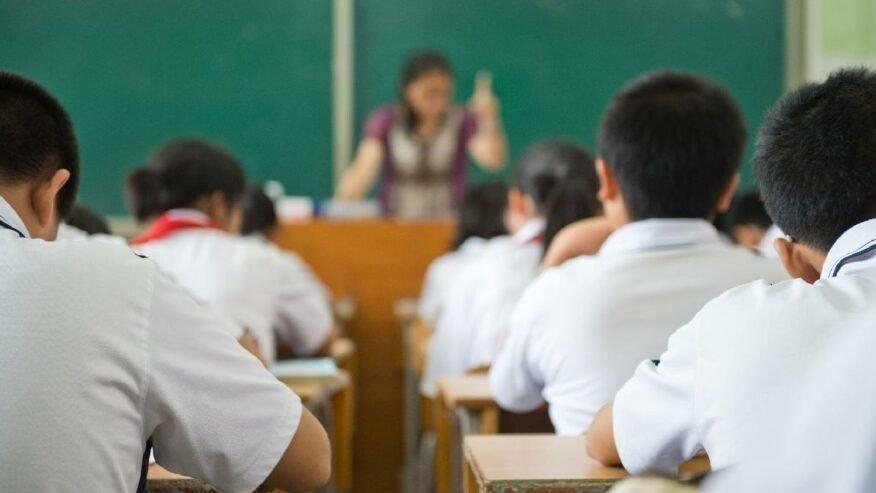 Velilerden tepki yağdı: Din kültürü öğretmeninden Alevi öğrencilere skandal sorular