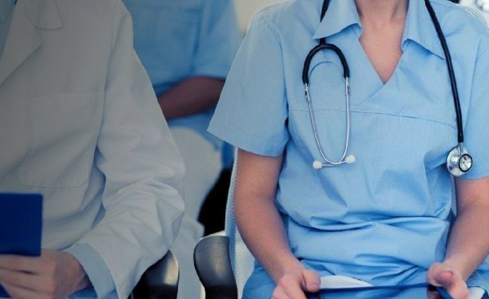 İzmir'de koronavirüs yüzünden bir doktor hayatını kaybetti