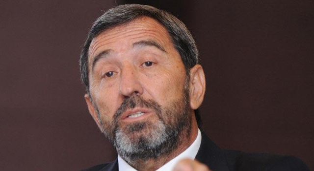 3 ay uyutulup 8 ay tedavi gördü, koronavirüsü atlattı