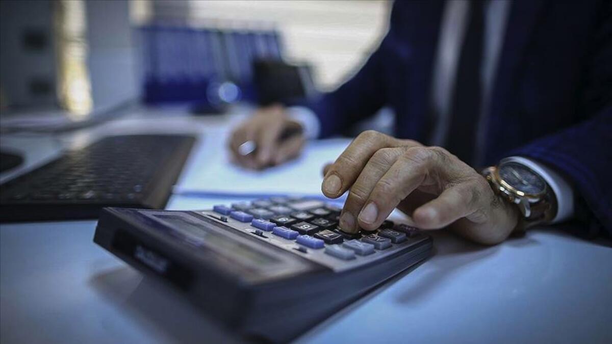 "Koronavirüse yakalanan kamu çalışanlarının maaşlarında kesinti yapıldı" iddiası