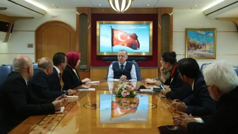 Cumhurbaşkanı Erdoğan'dan Soçi dönüşü 'parlamenter sistem' açıklaması