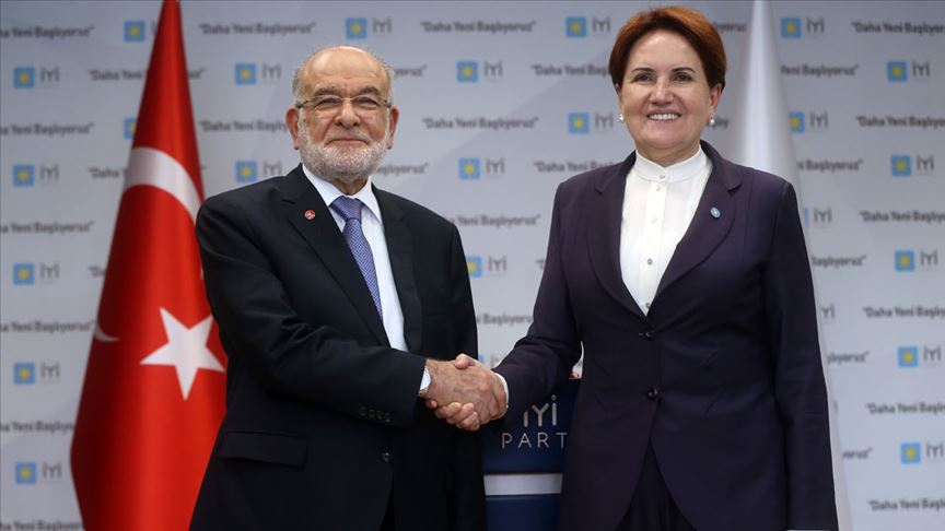 Karamollaoğlu-Akşener görüşmesi sona erdi: "Cumhurbaşkanlığı adaylığından feragat etmesi önemli bir adım"