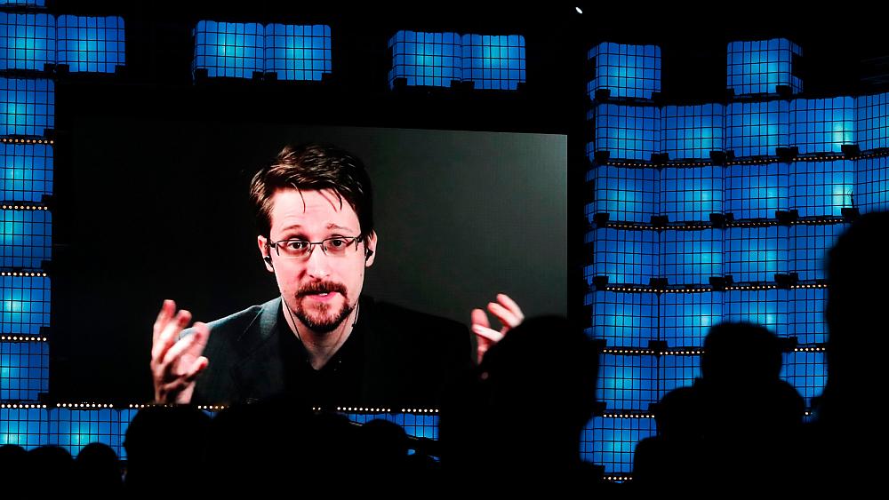 Snowden: ABD-Rusya çifte vatandaşlığı için başvuruda bulunacağım