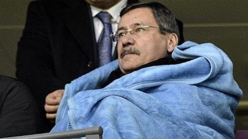 Melih Gökçek'e camide sert tepki: "Tüyü bitmedik yetimin hakkını yiyenler..."