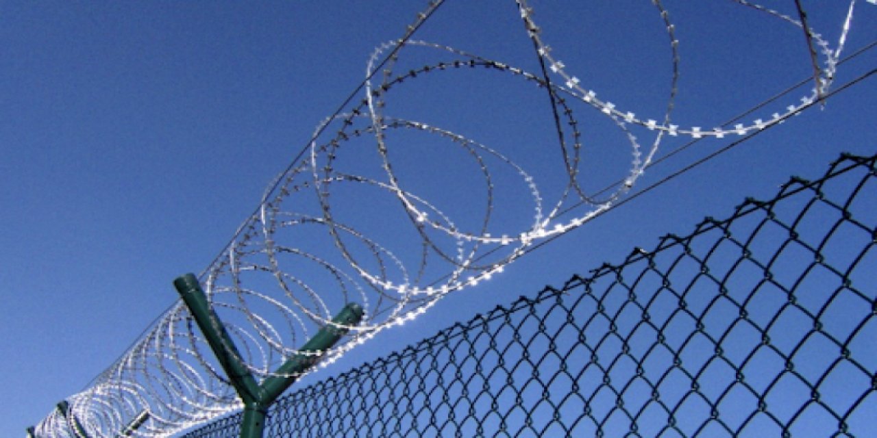 Edirne Valiliği, Kapıkule yolu üzerindeki dinlenme tesislerine 'jiletli tel' talimatı verdi