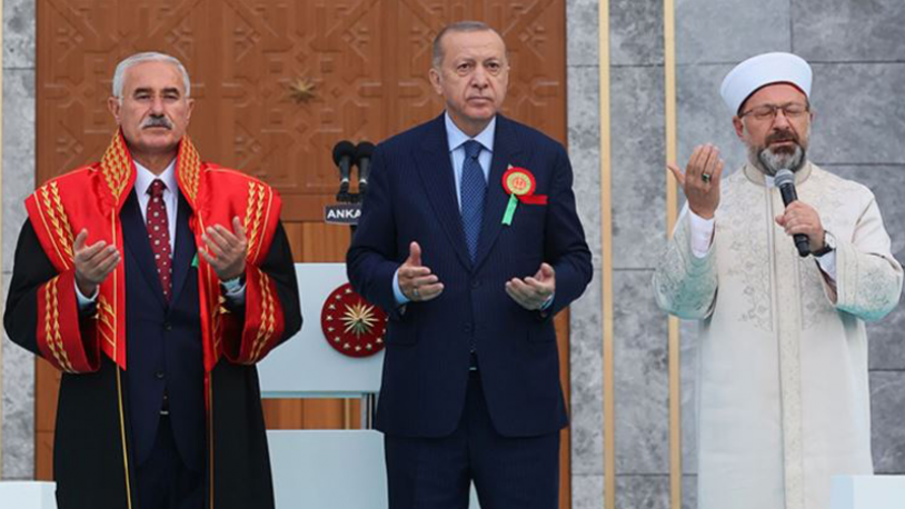 Ali Erbaş hakkında suç duyurusu yapmak istedi: "Israrıma rağmen dilekçemin kaydı yapılmayıp, tarih ve sayı numarası verilmedi"