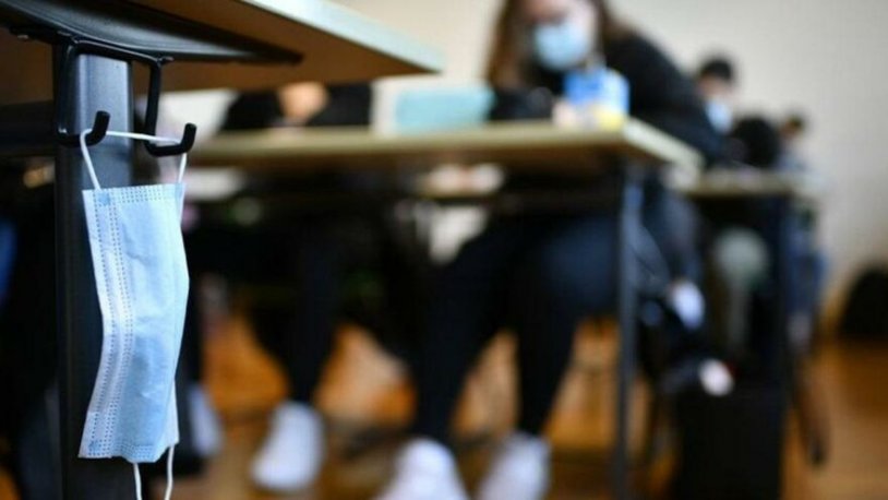 Sağlık Bakanlığı koronavirüs rehberine güncelleme yaptı: Öğrencilerin karantina süreleri değişti