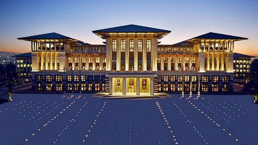 İsim isim paylaştı: İşte Saray'ın çift maaşlıları ve hiç maaş almayanları