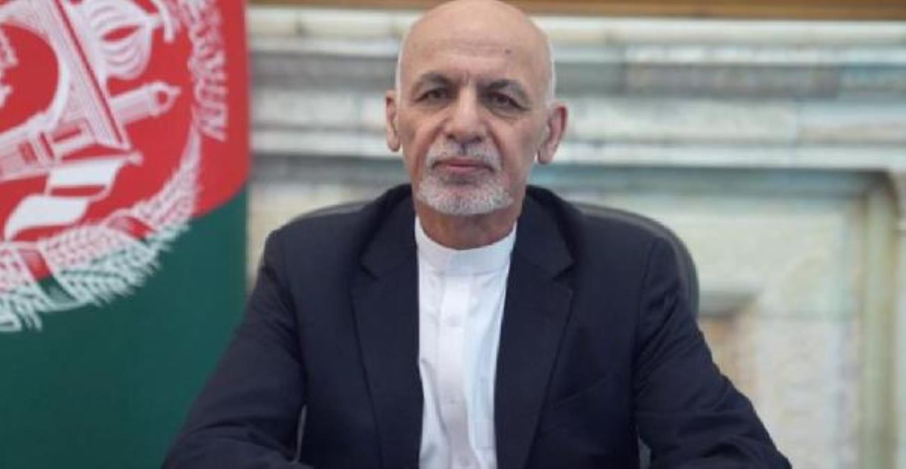 Taliban Kabil'e girerken ülkeden ayrılmıştı: Eski Afganistan Cumhurbaşkanı Gani’nin kaçışının yeni ayrıntıları belli oldu