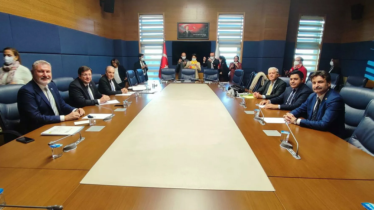 6 parti TBMM'de bir araya gelmişti: Toplantı sonrası ilk açıklama