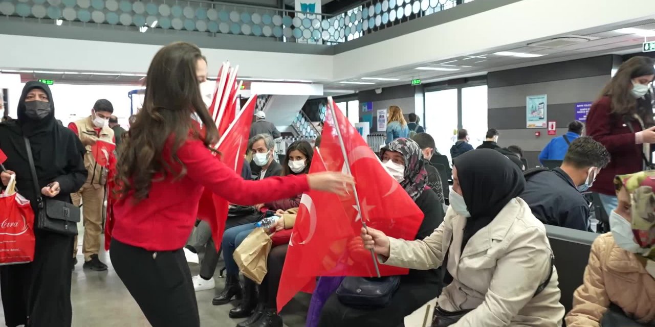 İmamoğlu: "Cumhuriyet kuşaklarına sözümüz var! Başaracağız"