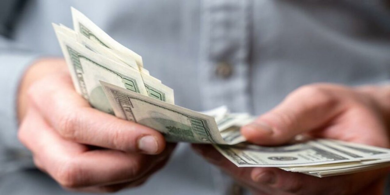 7 milyar dolarlık operasyon: Yabancı kaçtı, yerli kâr için bozdurdu