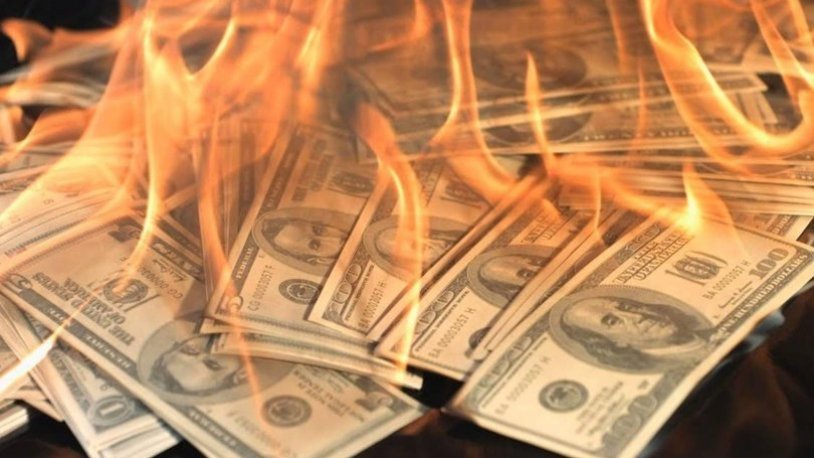 Ünlü ekonomistten dolar kuru için endişelendiren tahmin