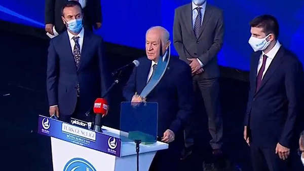 Devlet Bahçeli'nin 'Elinizde zülfikar bulunsun' sözlerine tepki: "Saldırın ve öldürün' emri verenler..."