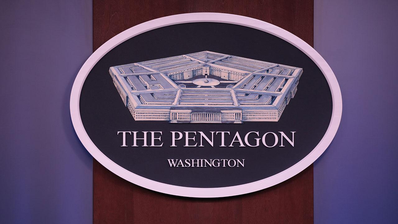 Pentagon'un eski yazılım şefi açıkladı: "ABD yarışı kaybetti"