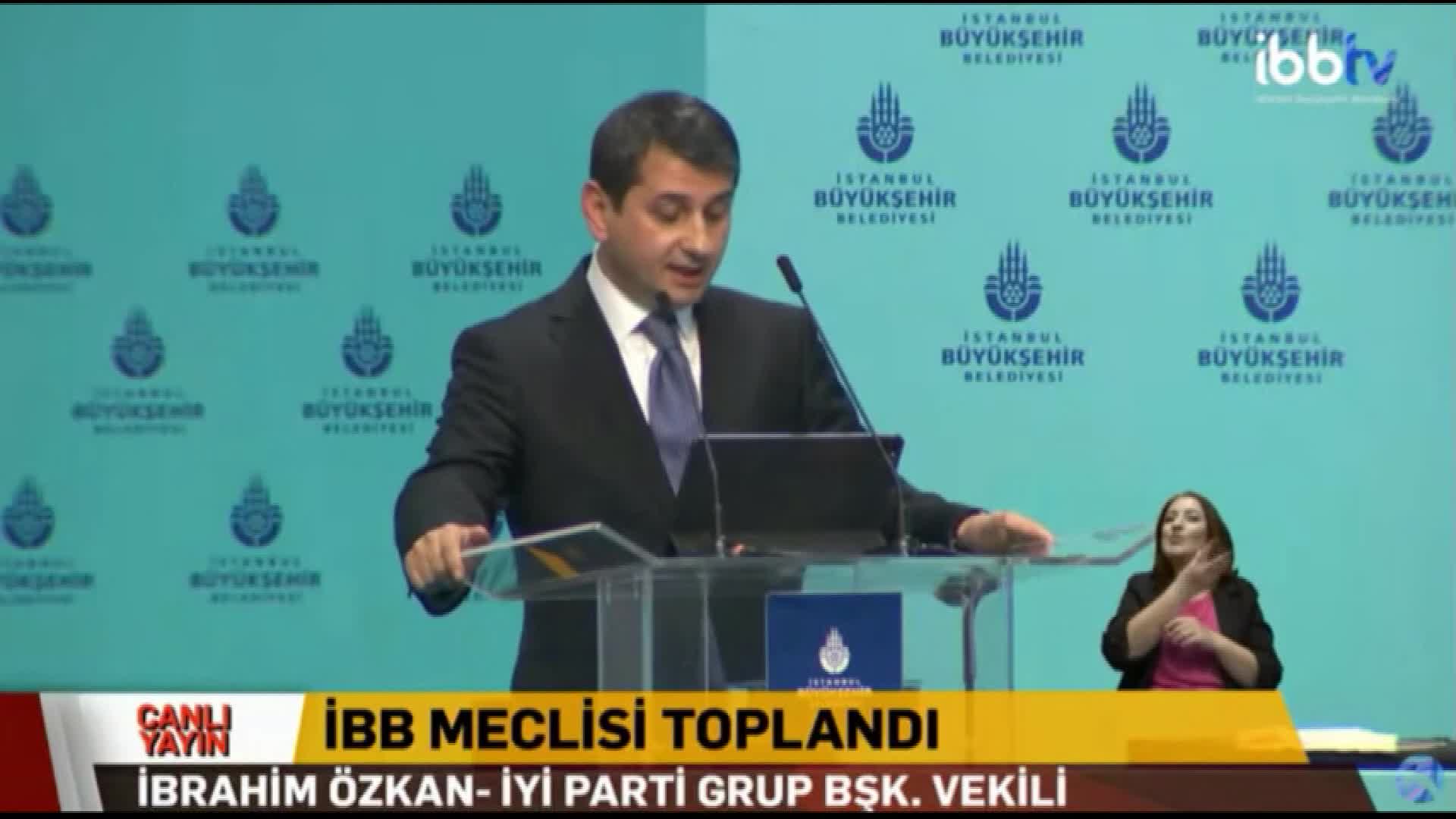 İBB Meclisi'nde "kutuplaşma" tartışması: AKP'li üyeler 'Geldikleri gibi giderler' sözünden rahatsız oldu