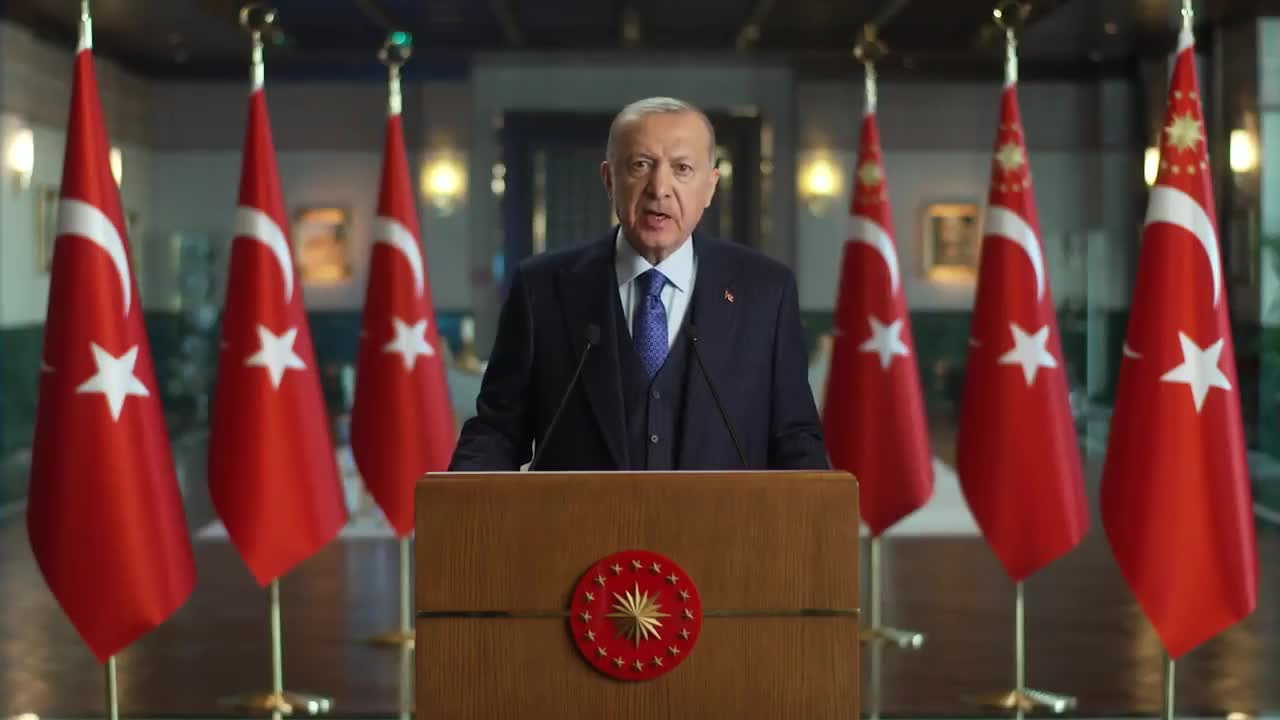 Cumhurbaşkanı Erdoğan: “İklim değişikliği ve çevre kaynaklı sorunlarla mücadele sadece belli ülkelere havale edilemez"