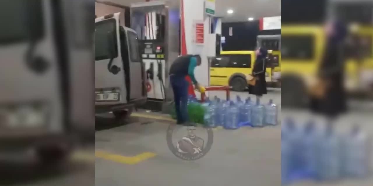 CHP'li Özkoç paylaştı: "Vatandaş benzin - motorin kuyruğunda… Damacanalara depoluyorlar"