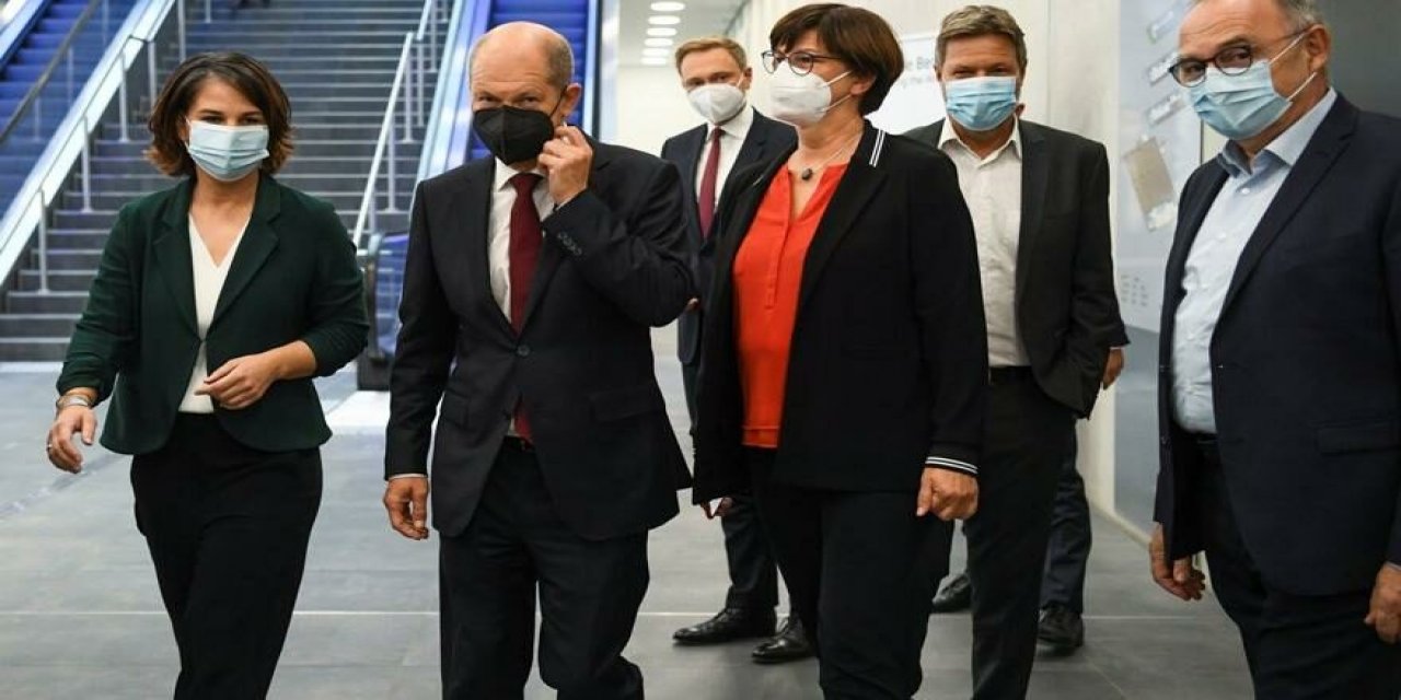 Almanya eğitimli göçmene kapılarını açıyor