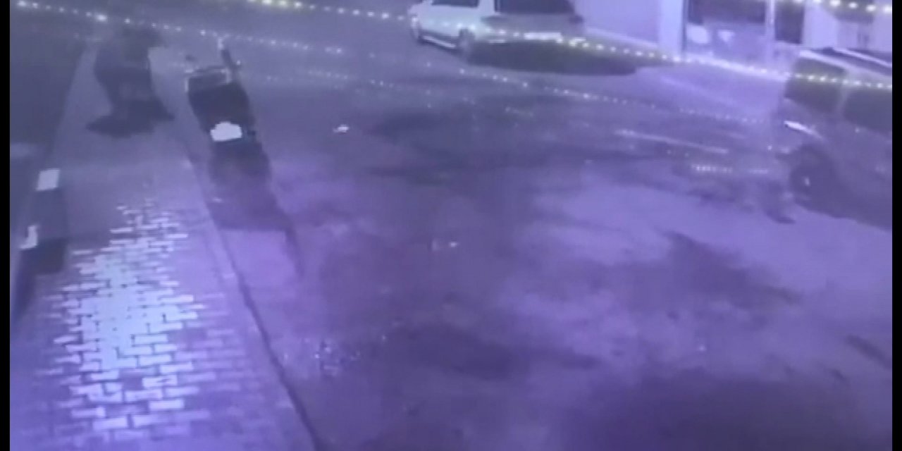 Yanlış zili çaldı diye kuryeyi darp etti