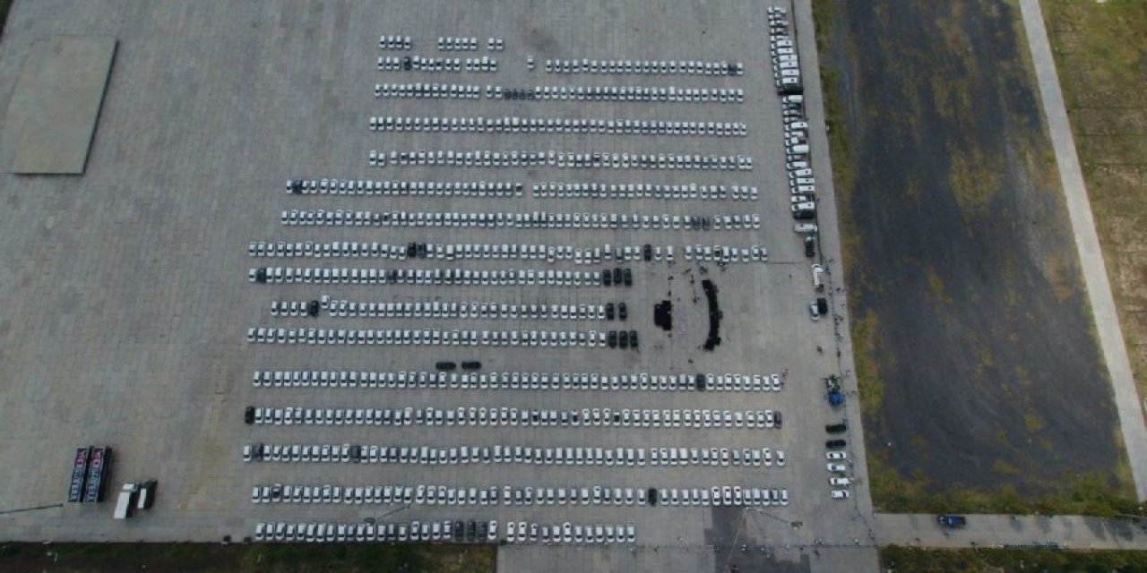 İBB’nin el konulan yolsuzluk dosyalarından 3’üne bakanlık başmüfettiş atadı