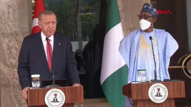 Erdoğan Nijerya'da 'FETÖ' vurgusu yaptı: "Bilgi paylaşımlarında bulunmaya devam ediyoruz"
