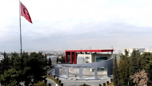 AKP'li belediye başkanının damadına ihale yağmış