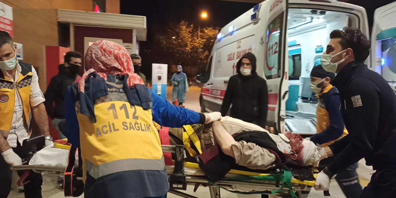 Arazi motosikleti devrildi, 2 yaralı