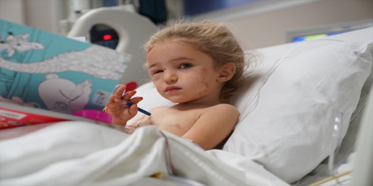 Elif yeniden gülebilir mi bilinmez ama o enkazın şanslılarından bir gün gülecek ama şimdilik ...