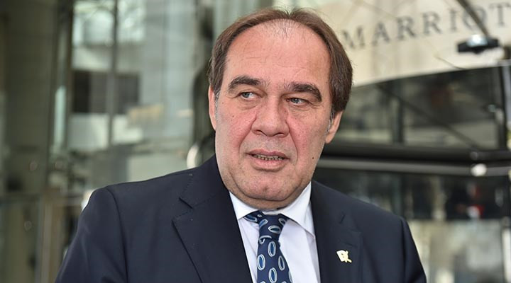 Eski Hürriyetçi, eski patronu Demirören’i topa tuttu!