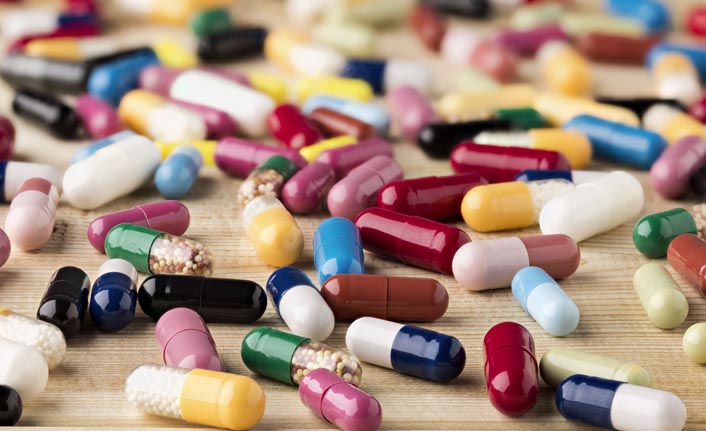 "Kötü bir haberim var..." diyerek paylaştı: İlaç krizi beklentisi!