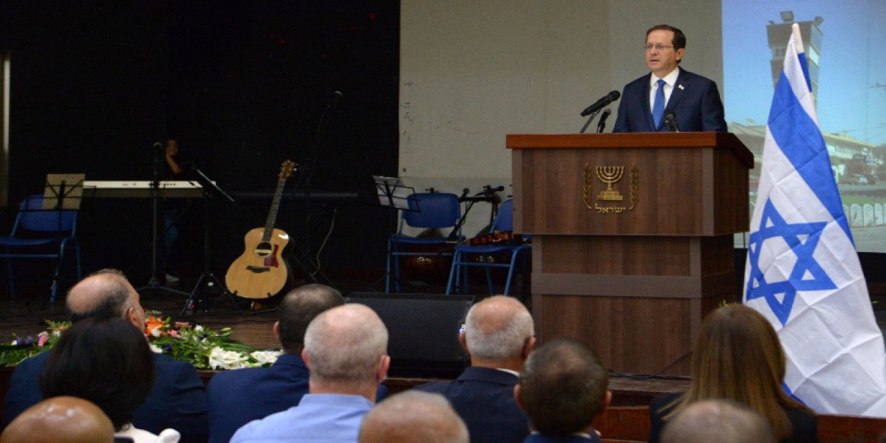 İsrail Cumhurbaşkanı Herzog, Kefr Kasım katliamı nedeniyle özür diledi