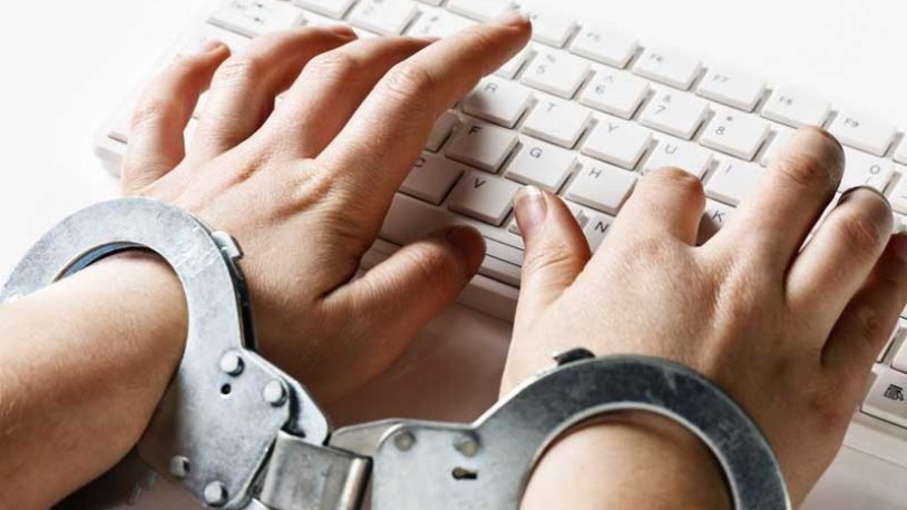 Çarpıcı ifade ve medya özgürlüğü gerçeği gözler önüne serildi: Binlerce tutuklama ve gözaltı