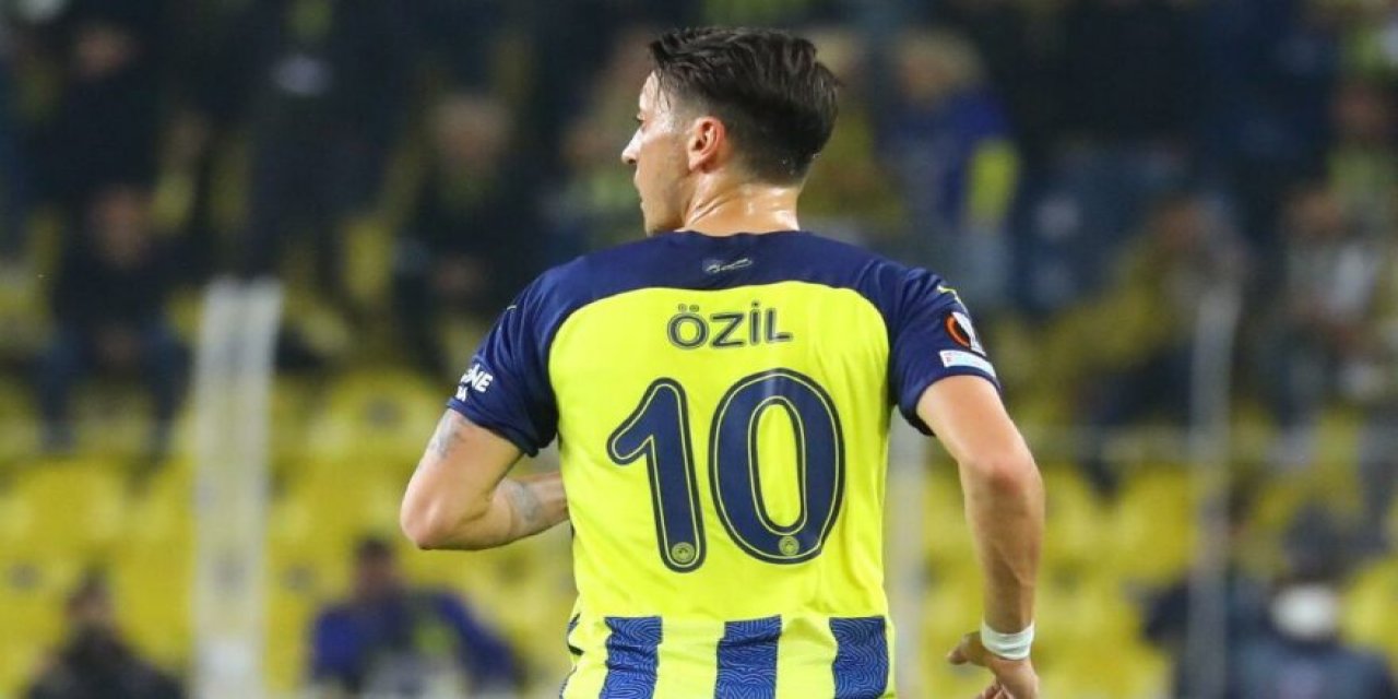 Mesut Özil’den takım arkadaşlarına uyarı
