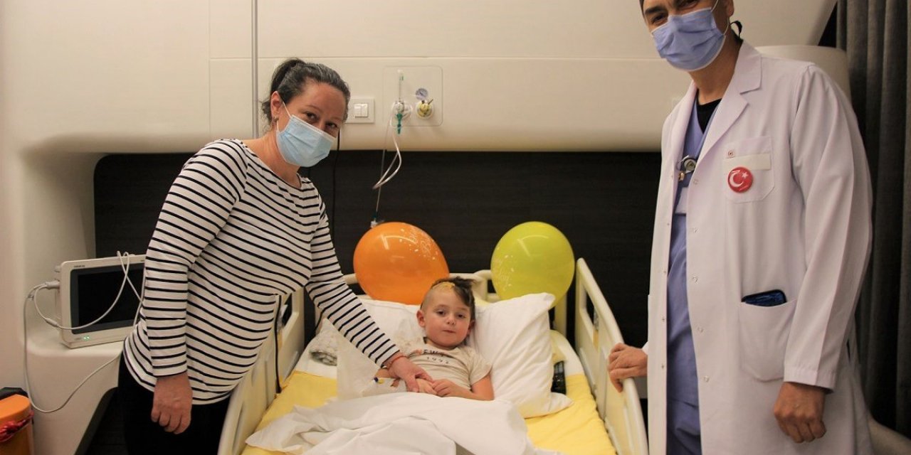 Corona sonrası sürekli uyuyordu; Türkiye’de uyandı