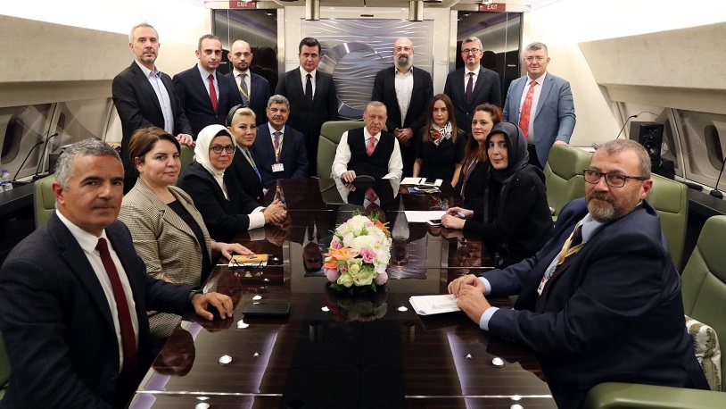 Eskiler yeniden mi gözde oluyor? Erdoğan'ın uçağında dikkat çeken isim
