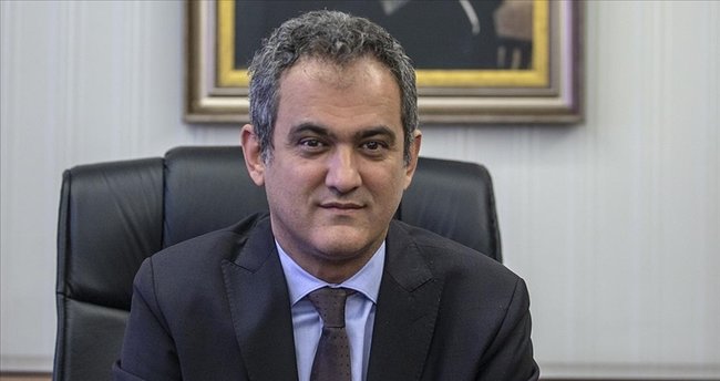 Milli Eğitim Bakanı Mahmut Özer'den kritik açıklama! Yüz yüze eğitime ara verilecek mi?