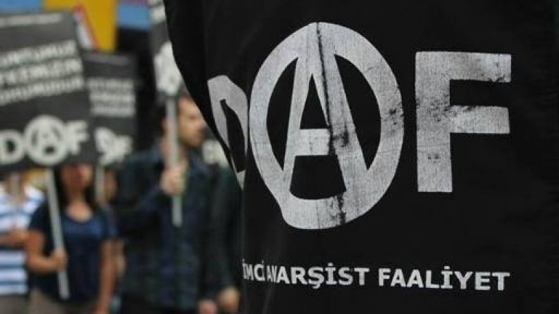 Bir ifşa da Anarşist Kadınlar’dan: "Serkan Bayrak’ın lideri olduğu DAF'da sistematik şiddet ve sömürü yaşanmaktadır"